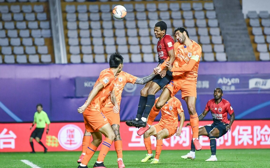 包含里程碑夜！门兴格拉德巴赫手感冰凉，国王杯赛前刷纪录，引发热议，轮换策略成焦点的词条